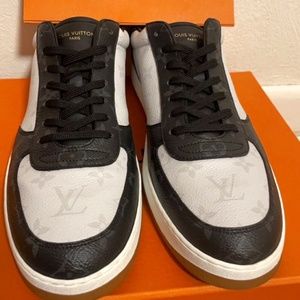Louis Vuitton Rivoli Sneaker (Men's Size 12)